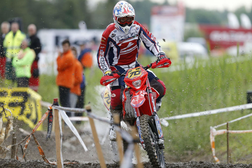 Holcombe dilata vantagem, Correia é 8º em E3