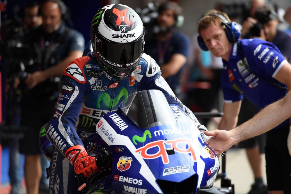 MotoGP – Lorenzo: “Estamos a ter problemas em encontrar os pneus certos”