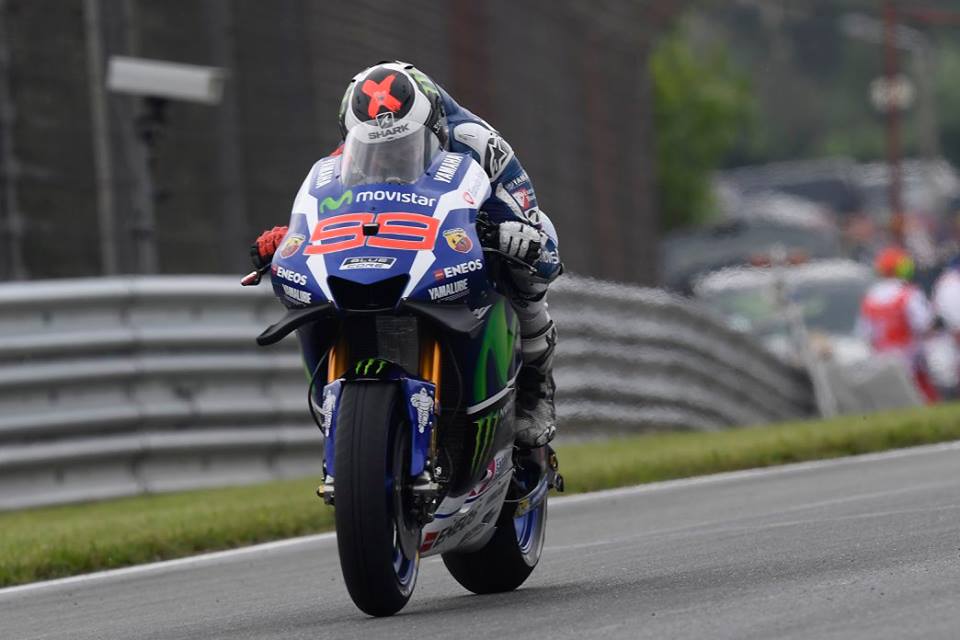 MotoGP – Lorenzo: “Não me senti à vontade com o pneu dianteiro”