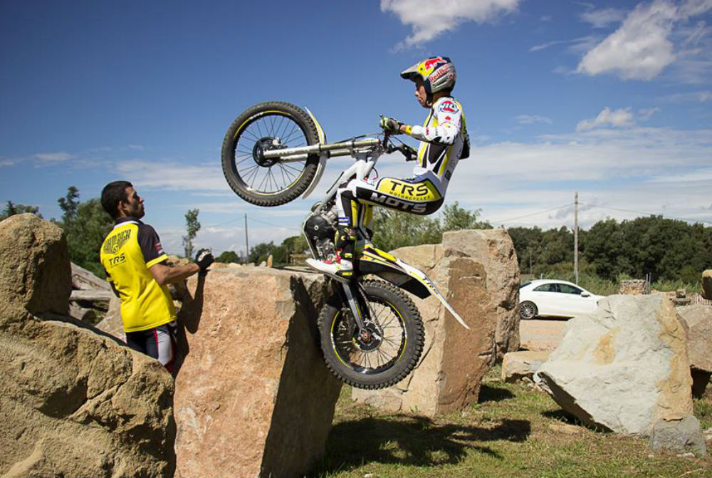 Vídeo: Adam Raga e as férias sobre rodas