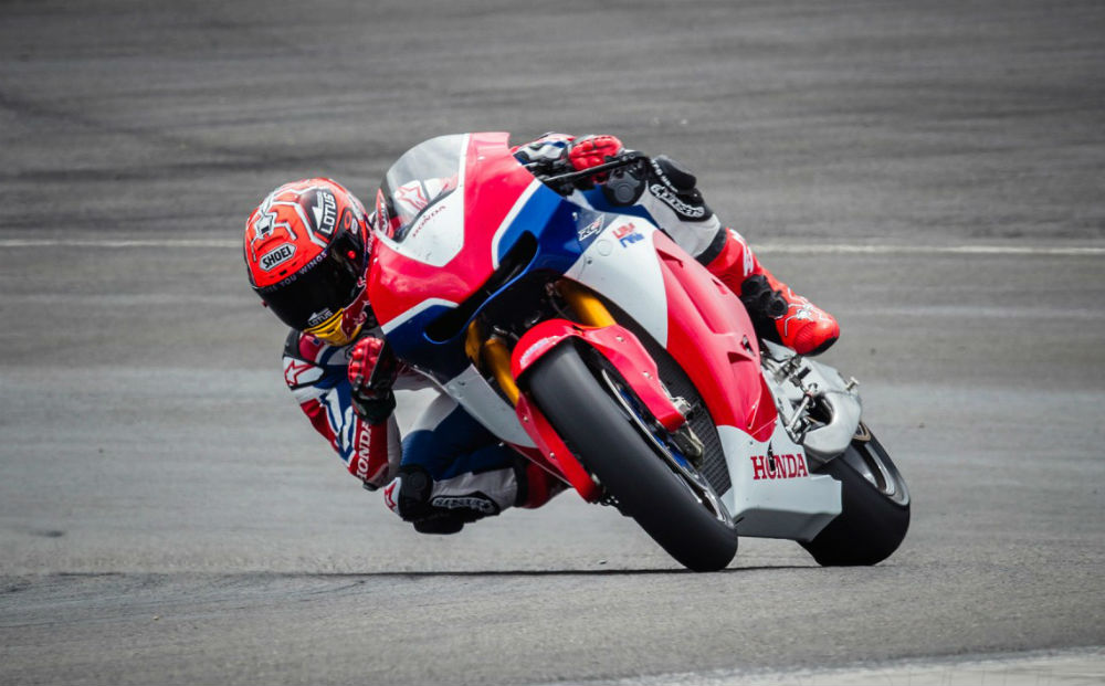 MotoGP – Vídeo: Márquez e Pedrosa testam Honda RC213V-S