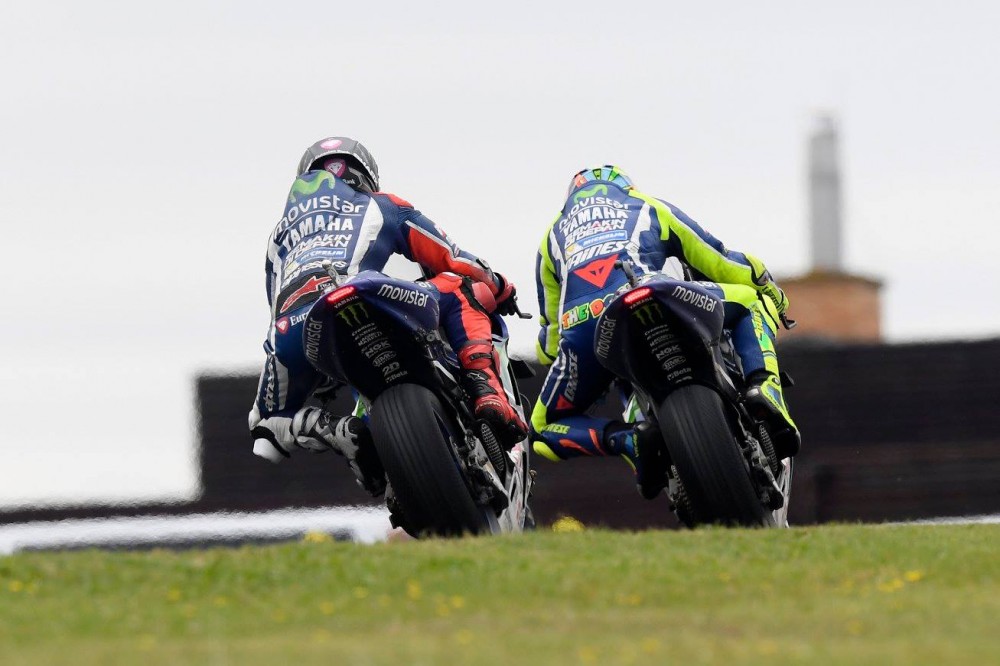 MotoGP: Equipas testam em Brno