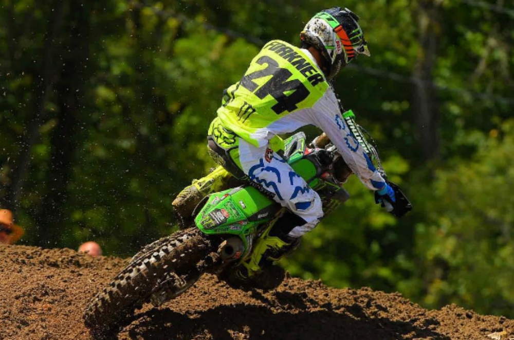 AMA MX: Austin Forkner estreia-se a vencer nas 250cc