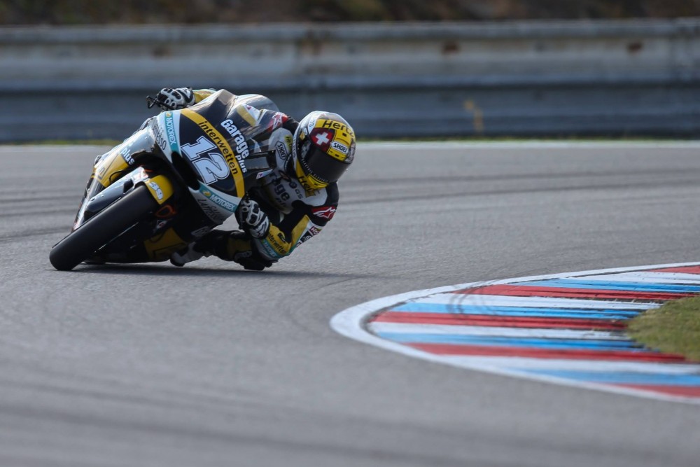 Moto2: Thomas Lüthi espera pela aprovação médica