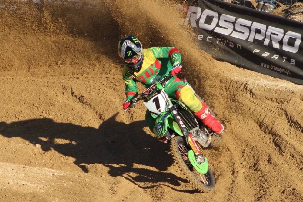 CNSX: Huga Basaúla conquista terceira ronda