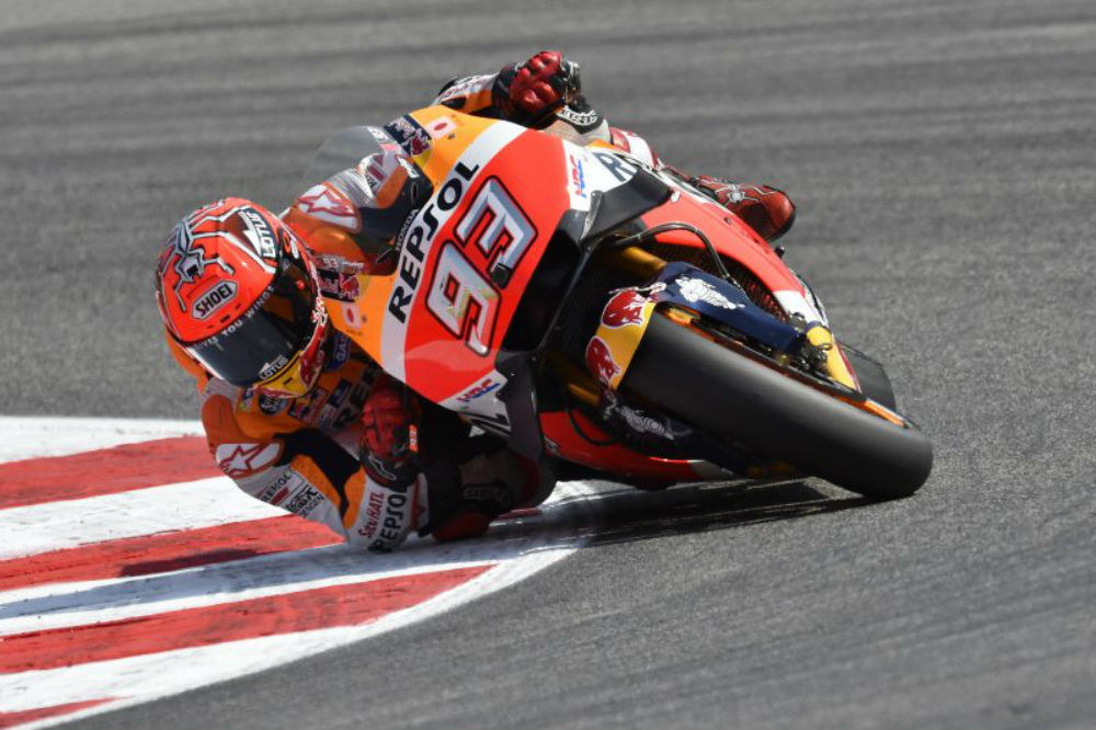 MotoGP: Márquez comanda warm-up apesar de queda