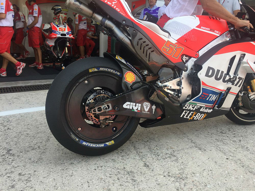 MotoGP: Ducati pode ter testado travagem regenerativa