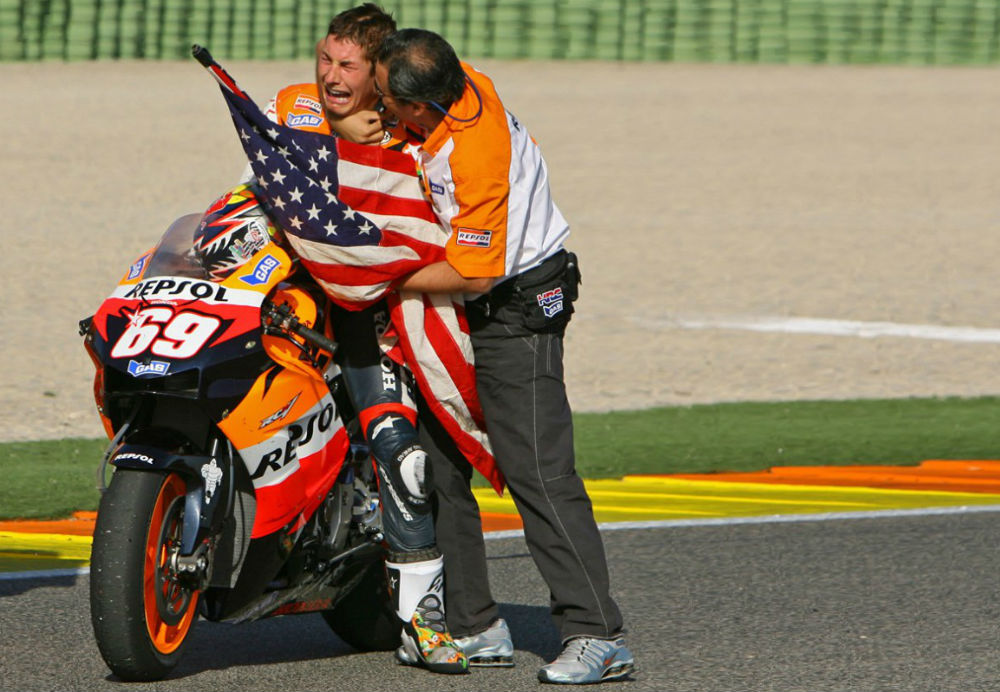 MotoGP- Vídeo: Nicky Hayden o campeão de 2006