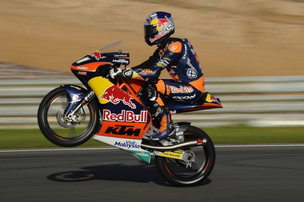 Moto3: Brad Binder vence após recuperação espectacular