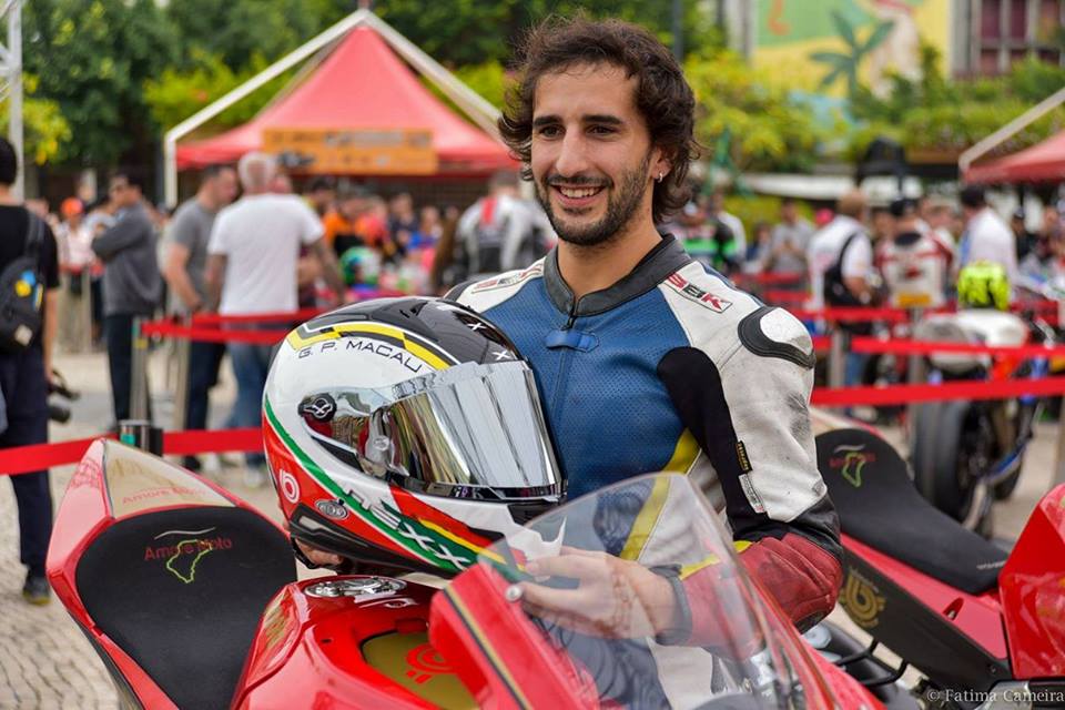 GP de Macau: Peter Hickman bisa na Guia, André Pires 19º