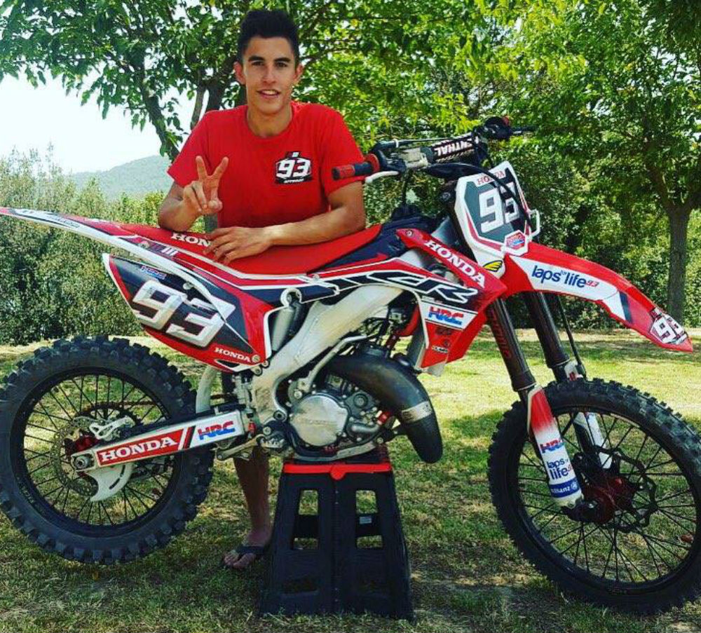 MotoGP – Vídeo: Marc Márquez prepara Valência com treino de MX