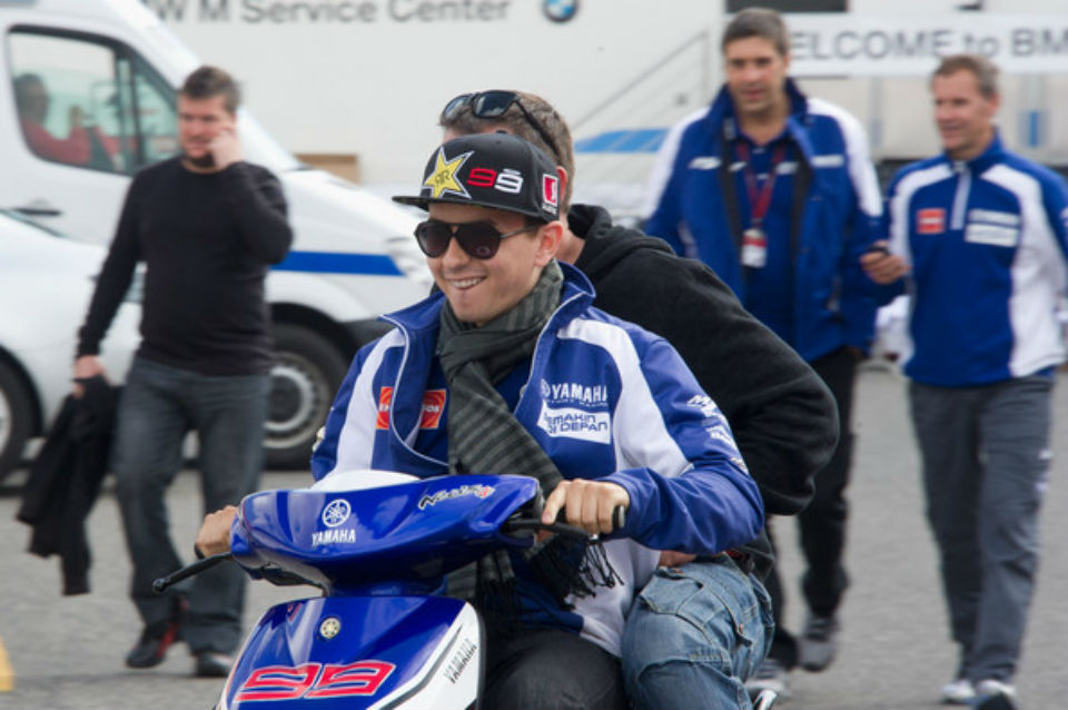 MotoGP – Jorge Lorenzo: “É difícil os pilotos movimentarem-se no paddock”