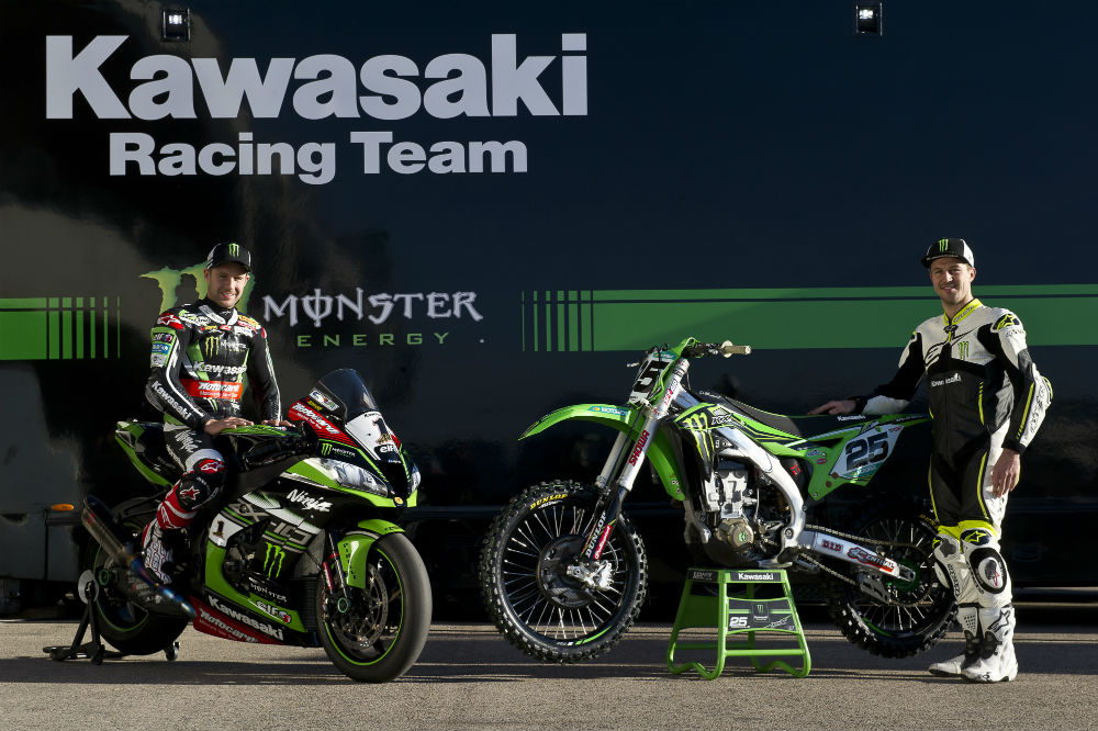 Vídeo: Jonathan Rea e Clement Desallle em Motorland