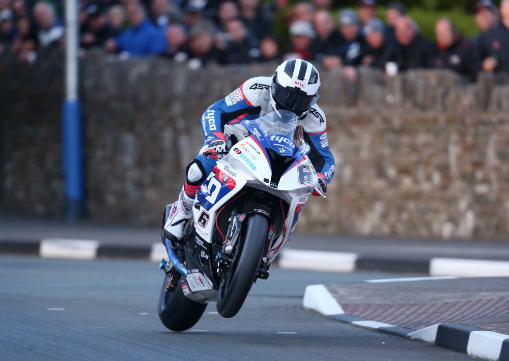William Dunlop assina pela Halsall Racing