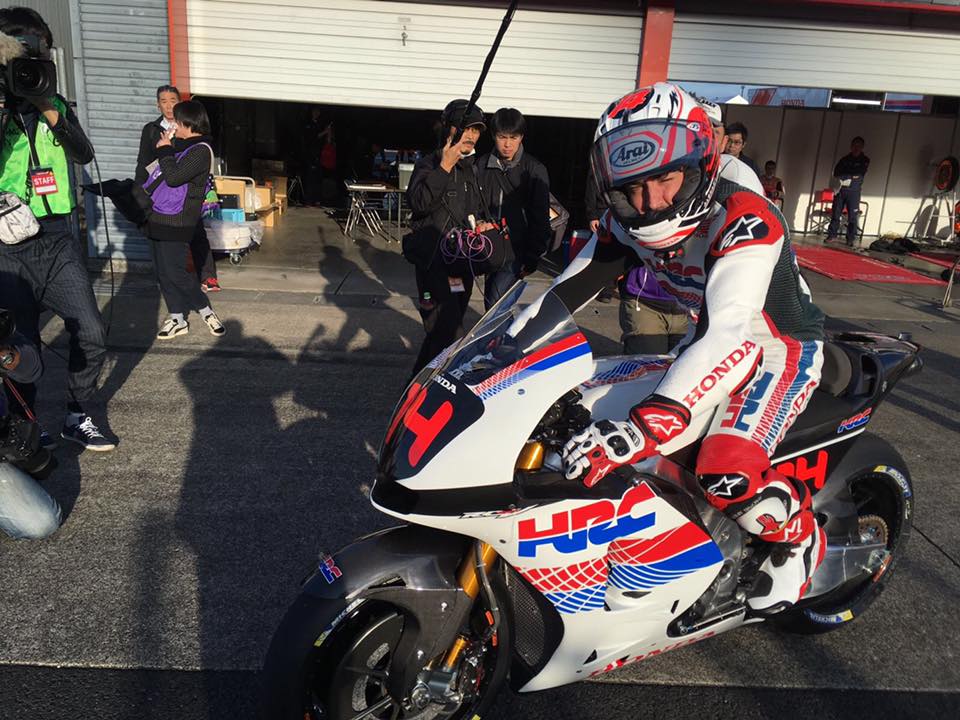 Fernando Alonso rendido ao MotoGP