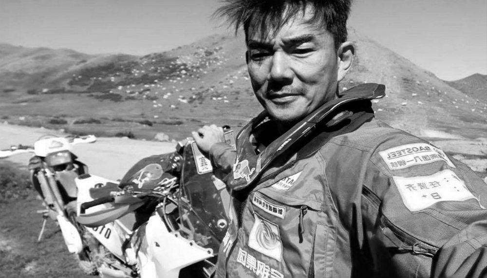 Dakar: Estrela da música chinesa faz estreia na prova