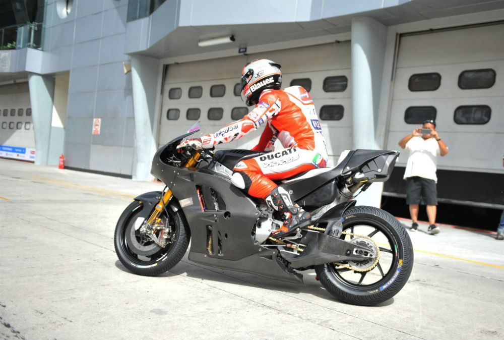 MotoGP: Ducati já testa em Sepang