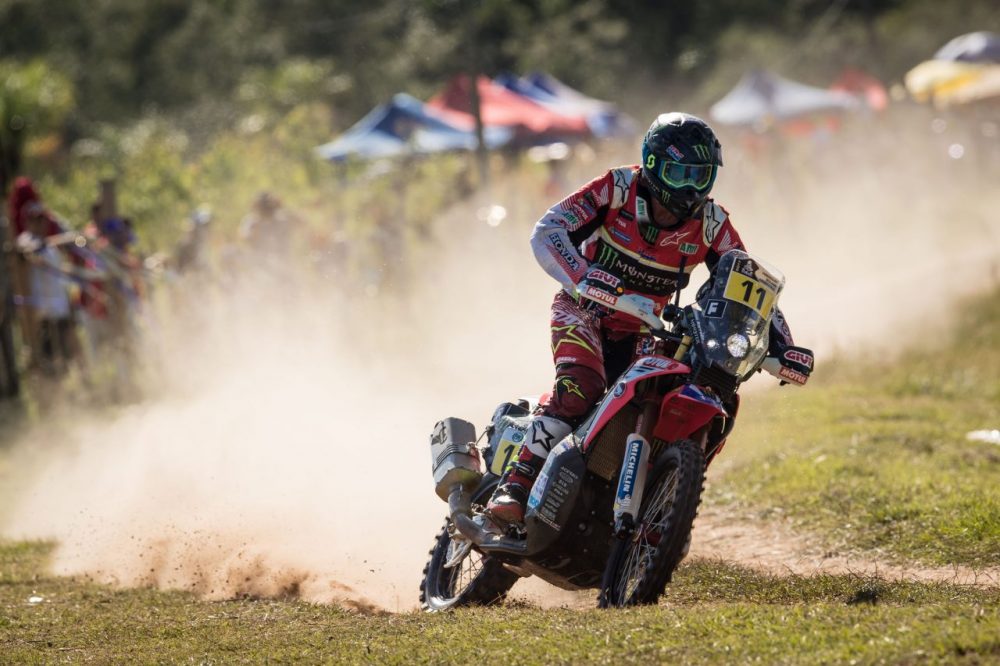 Dakar: Price com problemas, Barreda lidera, Gonçalves 6º