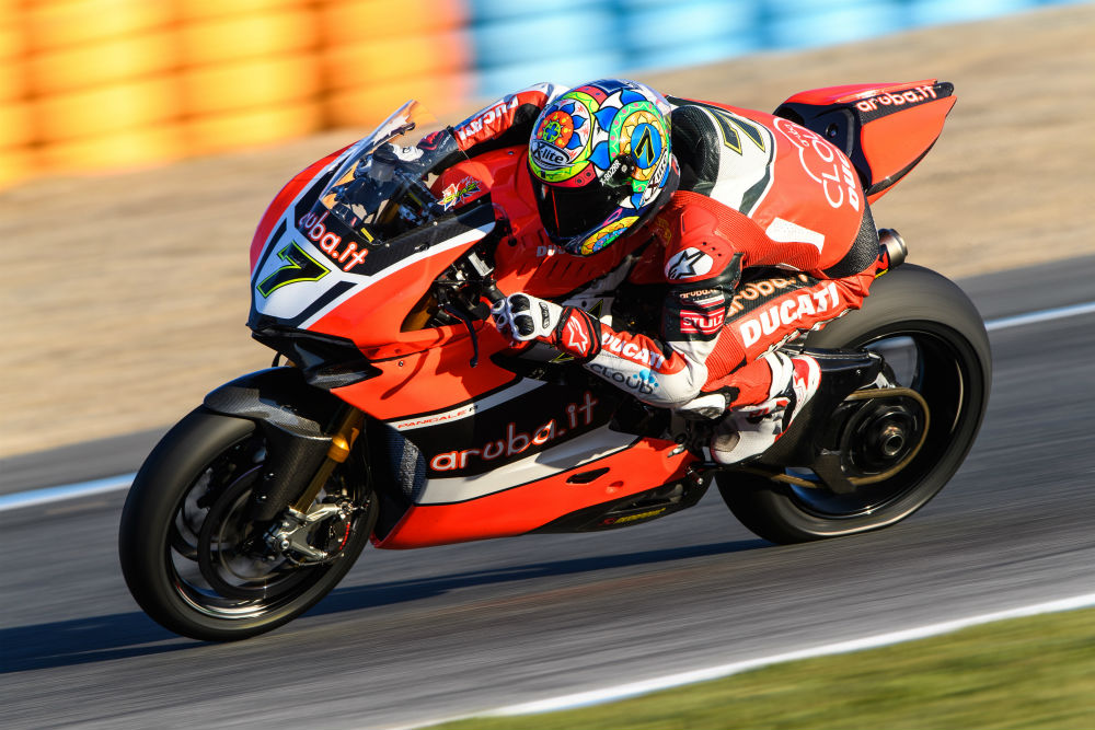 SBK: Chaz Davies na frente dos testes de Portimão