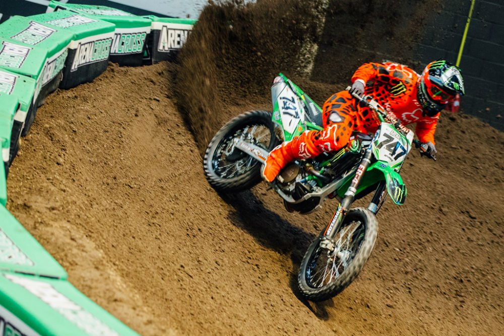 Vídeo: Resumo do AMA SX 450 San Diego