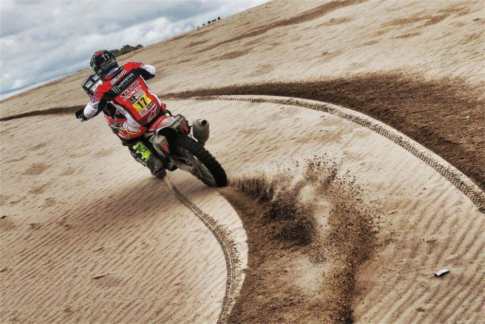 Dakar 2017, etapa 10: Paulo Gonçalves a recuperar tempo