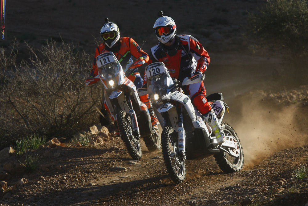 África Eco Race: Albufeira Team enfrentou as primeiras dunas