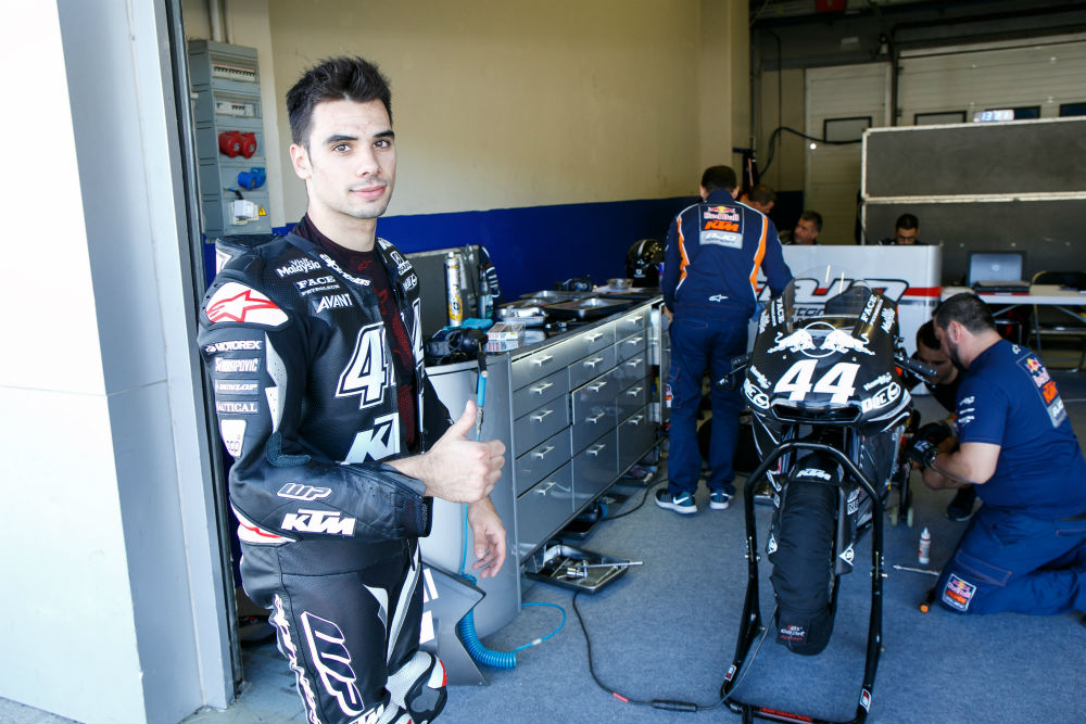 Moto2: Miguel Oliveira testa com as SBK em Portimão