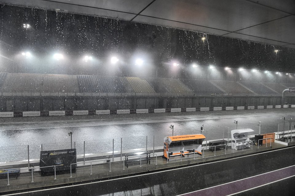 GP Qatar MotoGP – Loris Capirossi: “Nunca disse que se poderia correr com chuva”