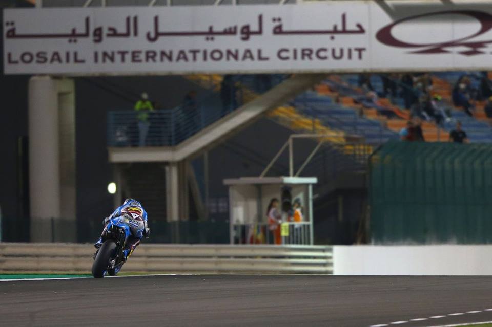 GP Qatar MotoGP: Corridas de Moto2 e Moto3 encurtadas