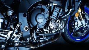 2017-Yamaha-MT10DX-EU-Silver-Blu-Carbon-Detail-002