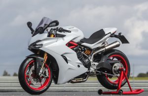 Ducati-Supersport-00