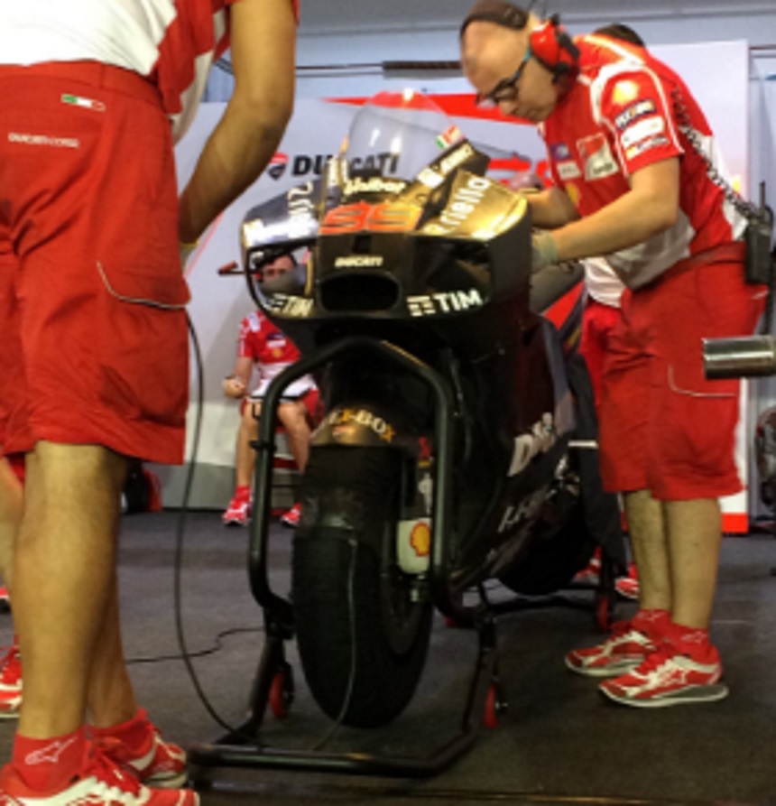 MotoGP: Jorge Lorenzo testa nova carenagem da Ducati