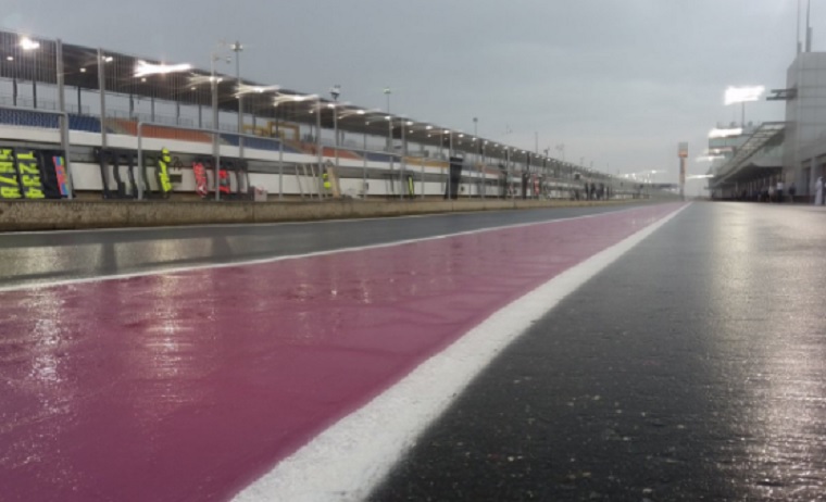 Moto2: Chuva prejudica primeira sessão no Qatar