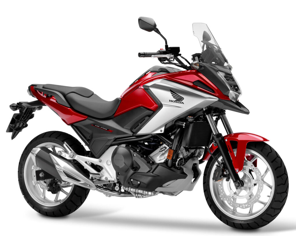 01-honda-nc-750x-2017