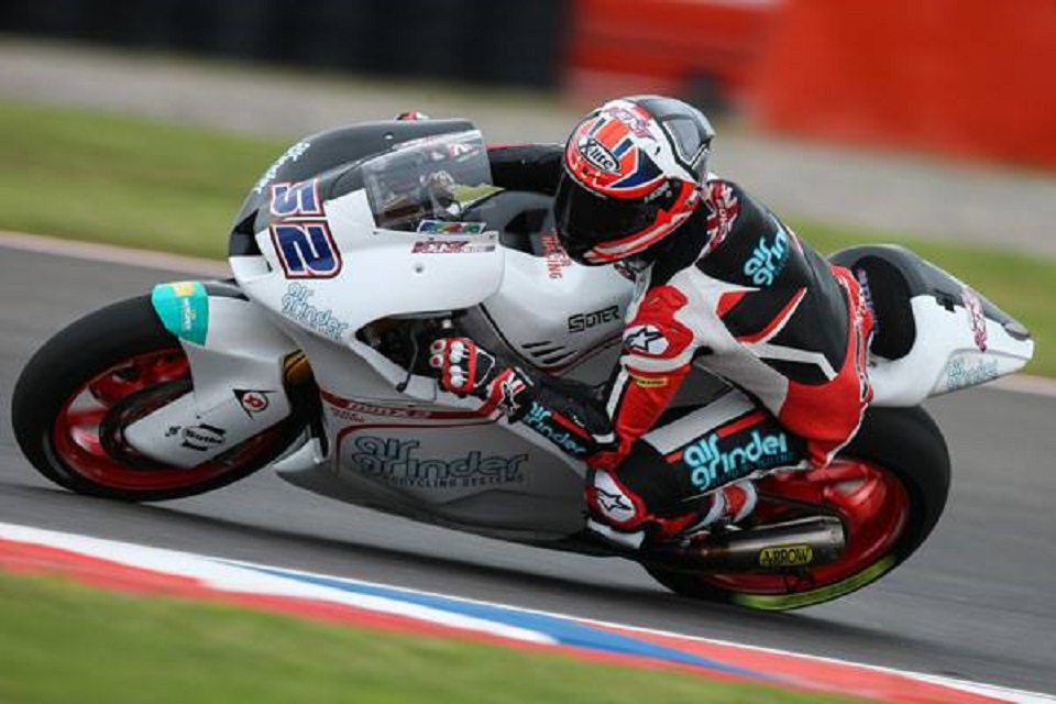 Moto2: Danny Kent abandona a Kiefer Racing