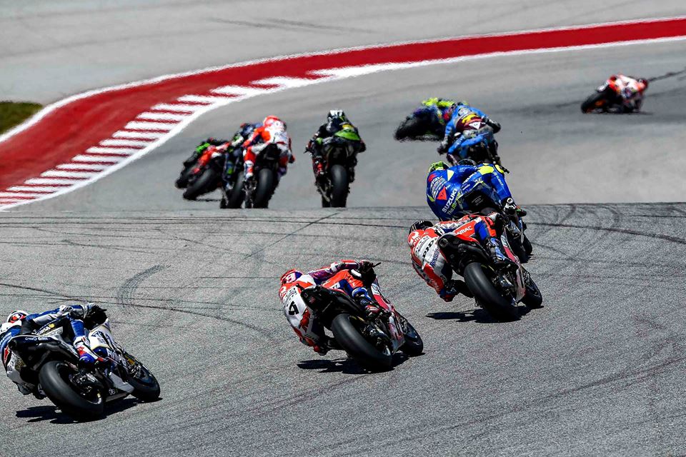 MotoGP: Pilotos exigem mudança no asfalto de Austin