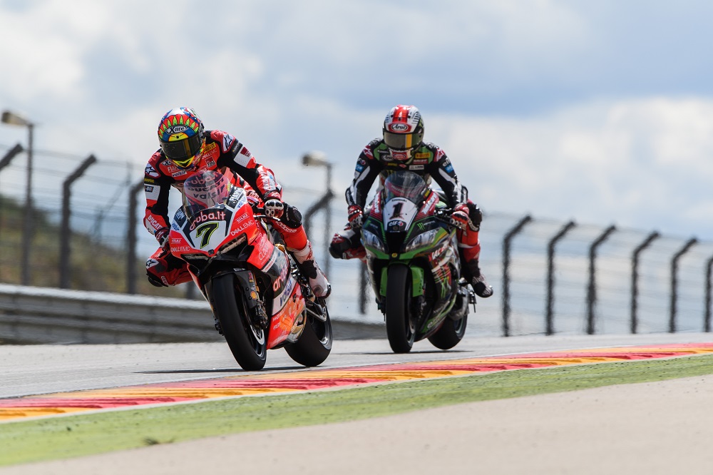 SBK: Chaz Davies quebra invencibilidade de Jonathan Rea
