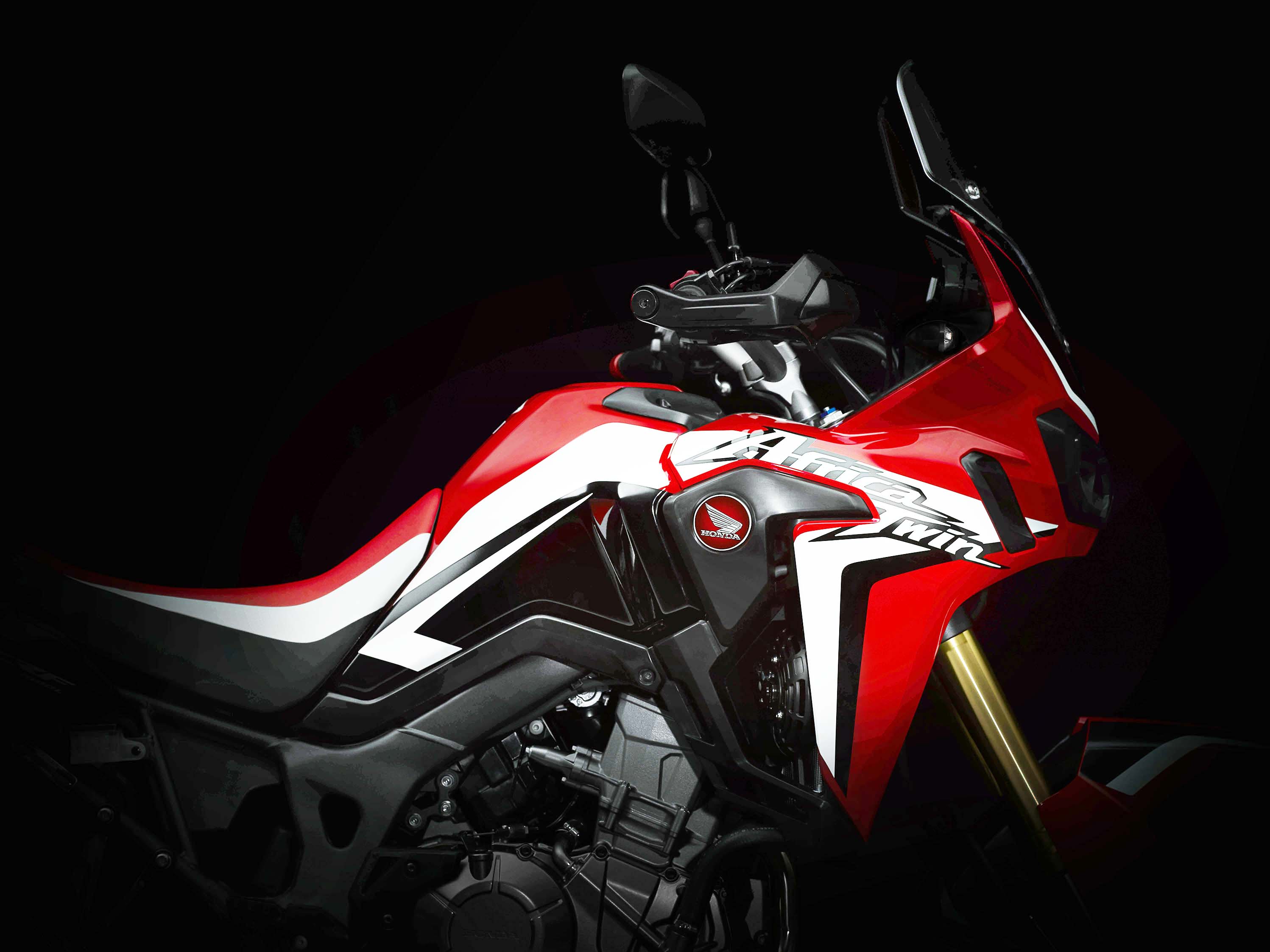 Honda-CRF1000L-Africa-Twin-Enhanced-05