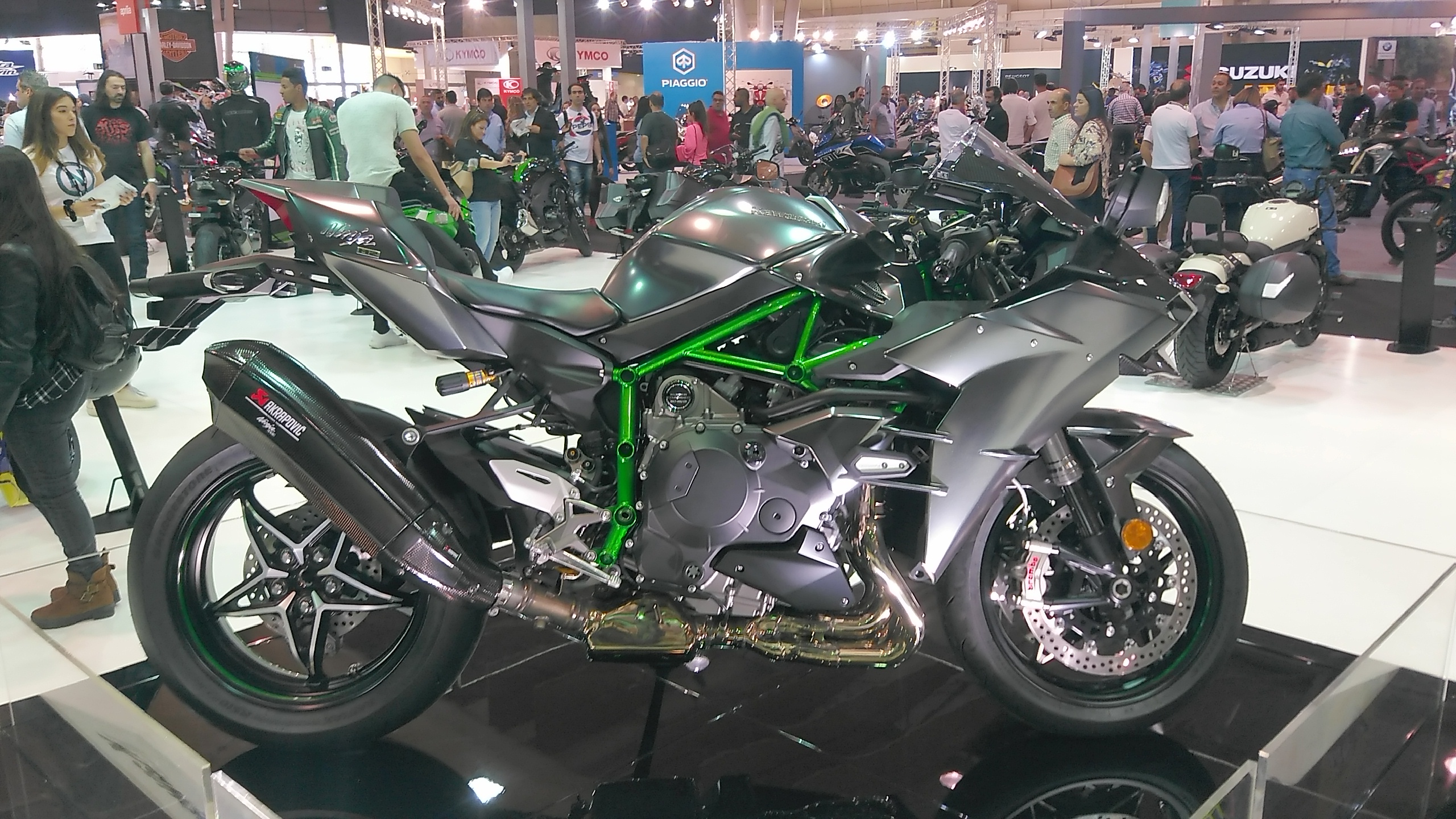 Stand da Kawasaki no MotoShow e as Novidades 2017