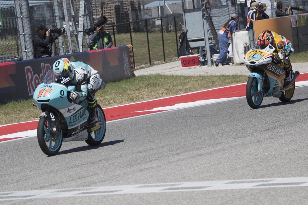 GP Américas Moto3: Joan Mir vê rivais mais perto