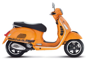 2012-Vespa-GTSSuperSportd