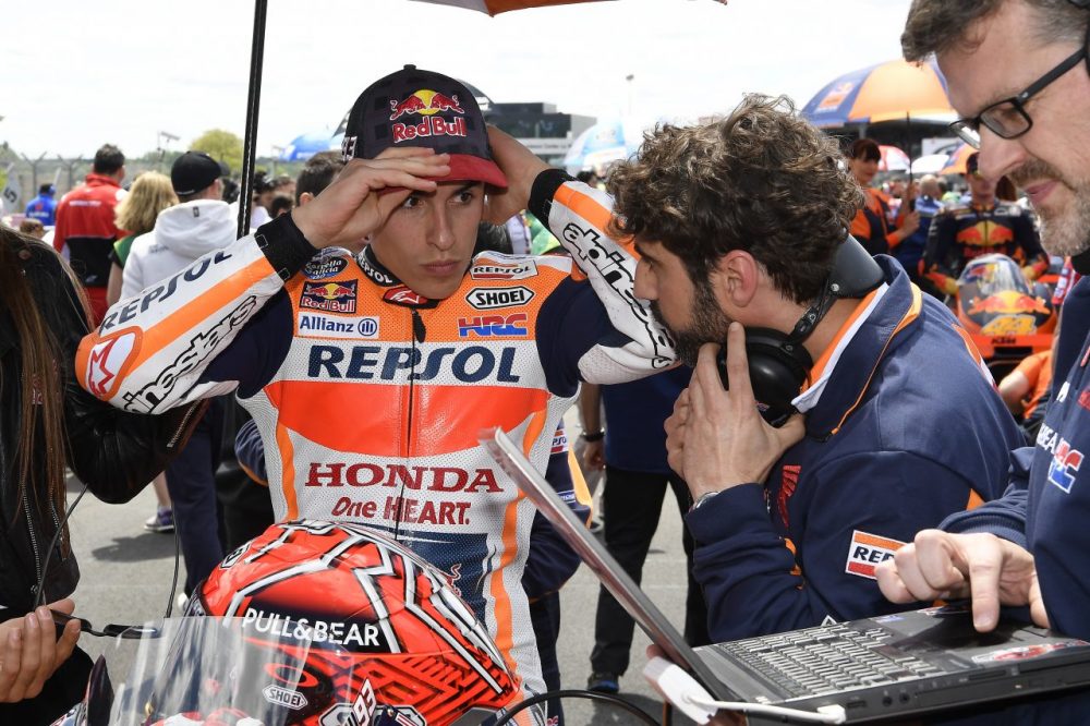 MotoGP: Marc Márquez mais “consistente” com novo pneu dianteiro da Michelin