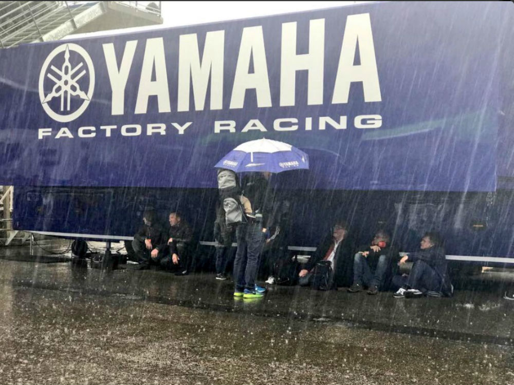 GP de França de MotoGP: Chuva regressa em força a Le Mans