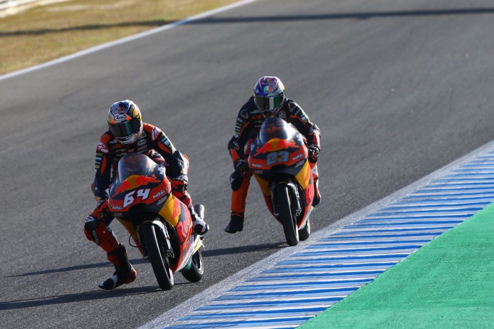 Moto3: KTM Ajo tem desiludido no arranque da época