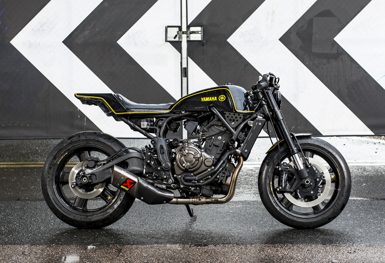 Nova Yamaha XSR700 Yard Built “com dois estilos” da Rough Crafts