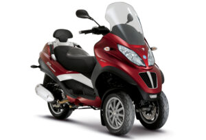 piaggio-mp3-lt-300-2
