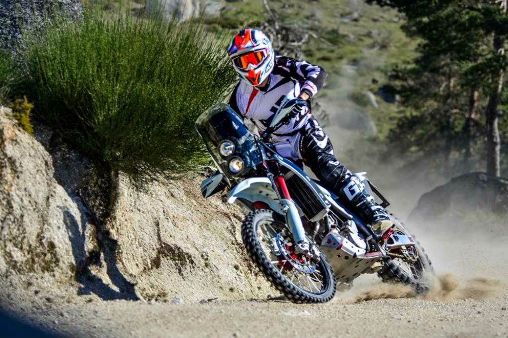 TT – Vídeo: Henrique Nogueira com a AJP PR7 no África Eco Race