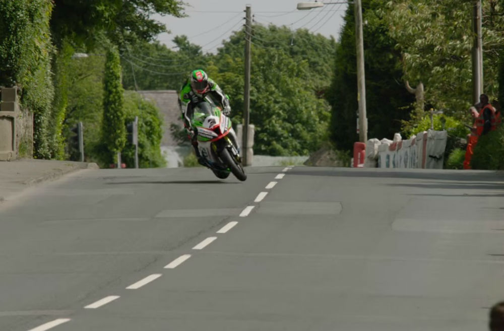 Ilha de Man TT – Vídeo: O susto de James Hillier