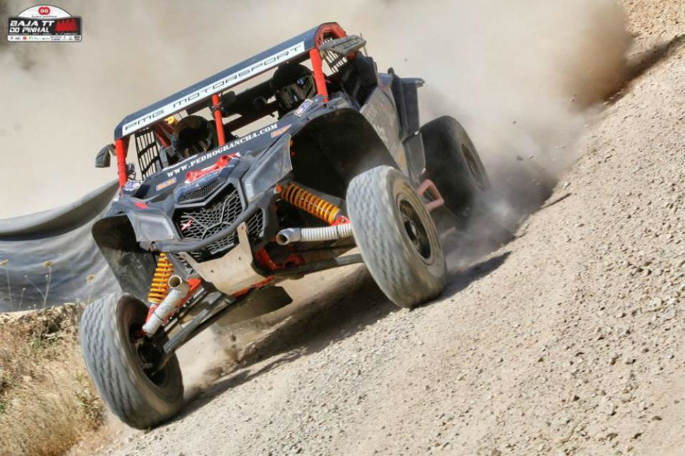 CNTT: Pedro Grancha na frente dos SSV na Baja do Pinhal