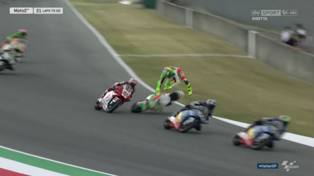 Moto2 – GP de Itália: A queda de Baldassari e Nakagami
